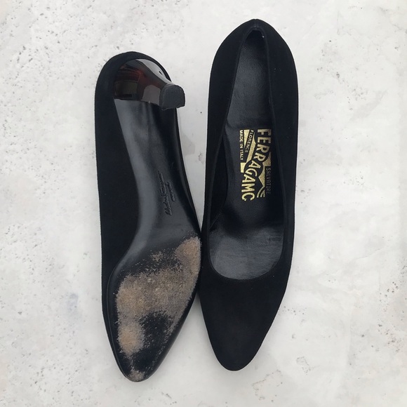 Salvatore Ferragamo Vintage suede heels - Picture 3 of 6